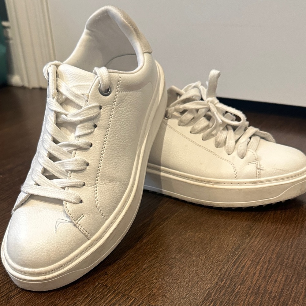 Steve Madden White Sneakers size 8.5 worn 3x